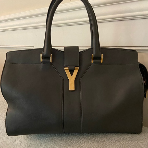Saint Laurent Caba bag - Picture 1 of 17
